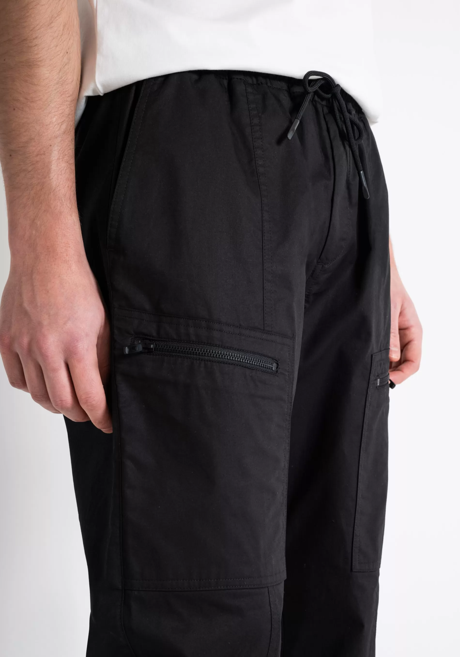 Hot REGULAR FIT CARGO TROUSERS IN COTTON TWILL WITH ZIPPERED POCKETS AND LOGO PATCH Trousers