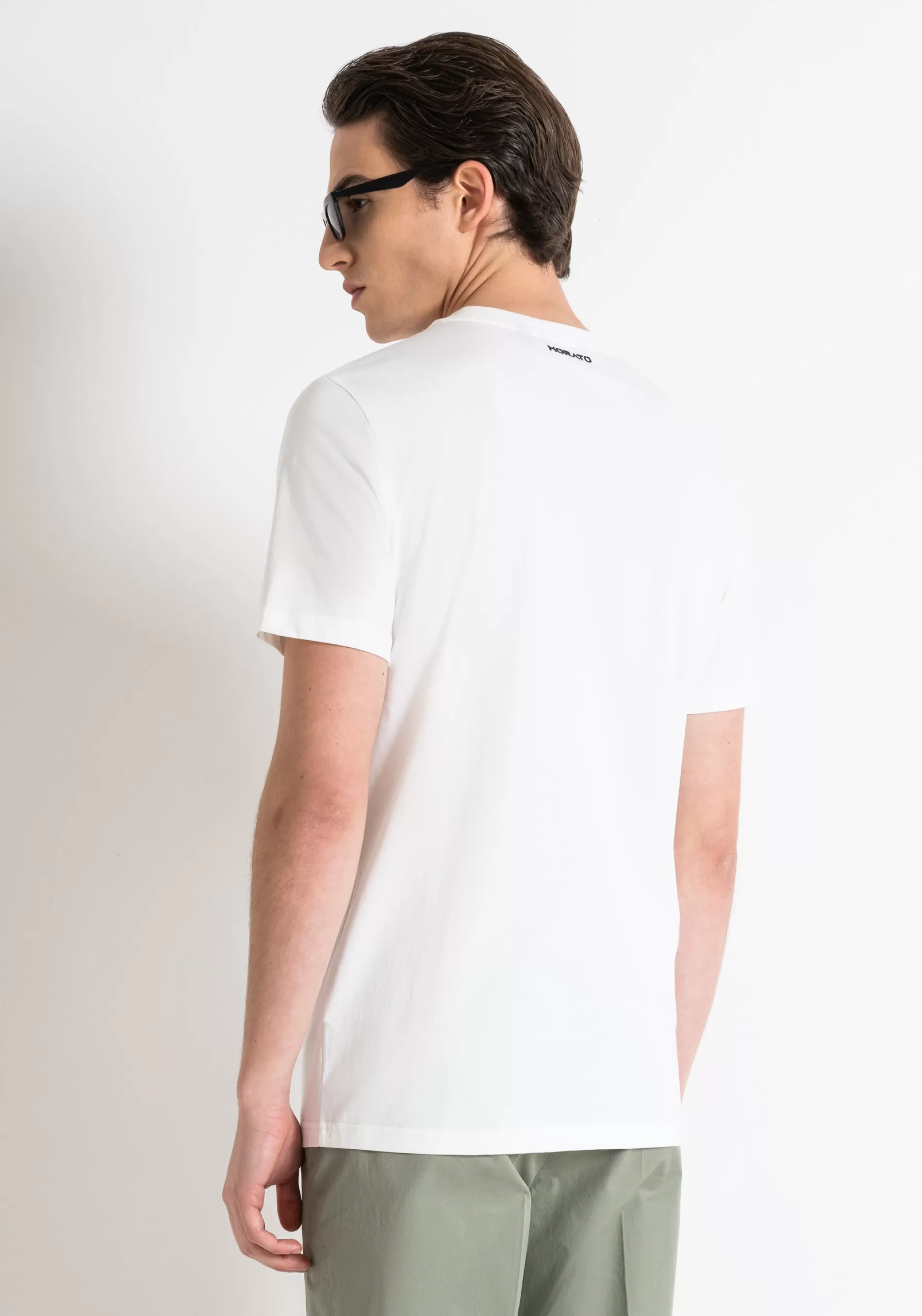 Fashion REGULAR FIT T-SHIRT IN COTTON JERSEY WITH GRADIENT FLOCK PRINT T-shirts and Polo